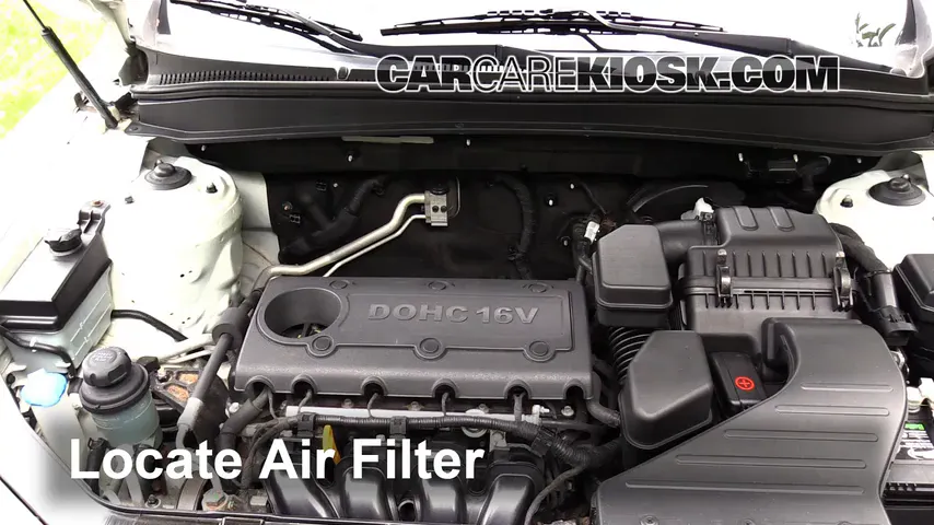 2011 Hyundai Santa Fe GLS 2.4L 4 Cyl. Air Filter (Engine)